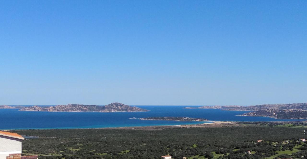 L'Appartamento Di Piero In Costa Smeralda Сан-Паскуале Экстерьер фото